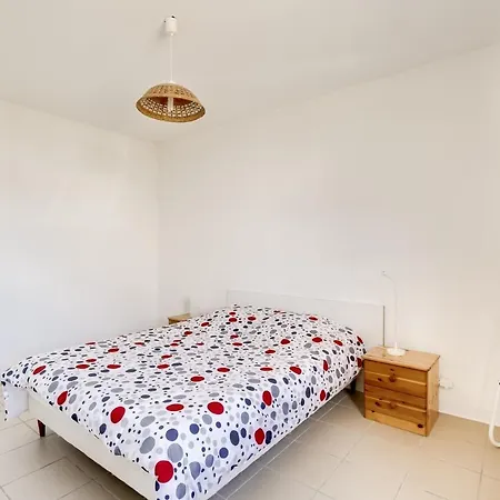 : T2 Avec Terrasse, A 50m De L'ocean Et Proche Centre, Parking Prive - Fr-1-521-62 Biscarrosse-Plage